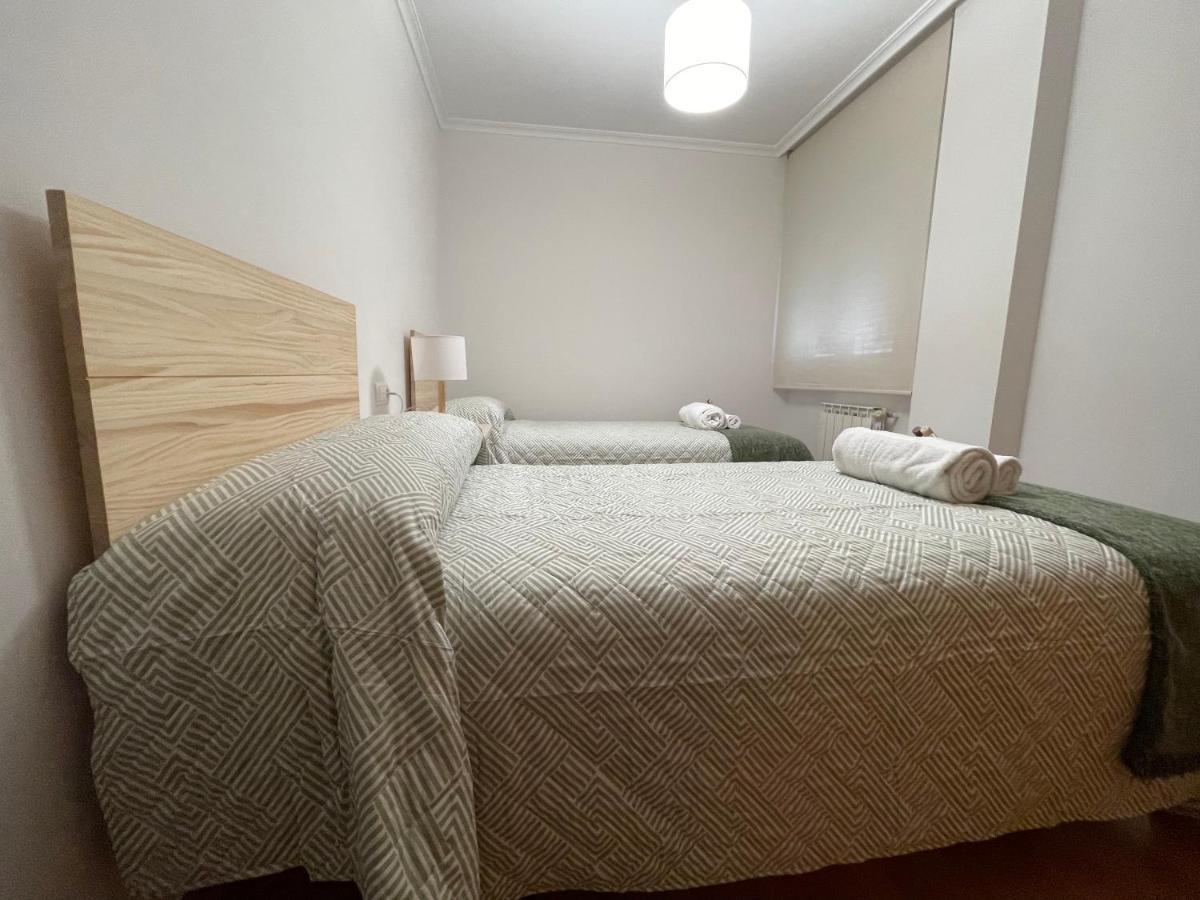 Ferienwohnung OKTHEWAY Castelao Street Sarria Exterior foto
